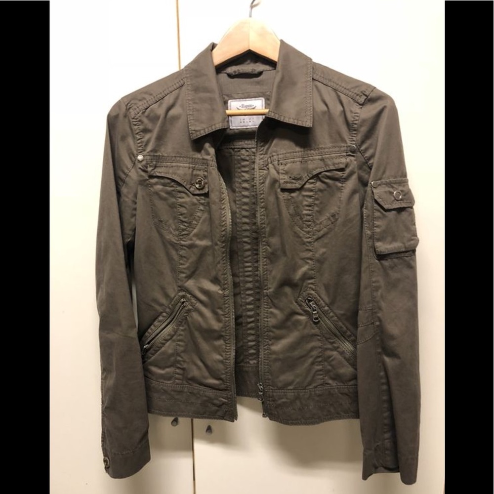Jacket